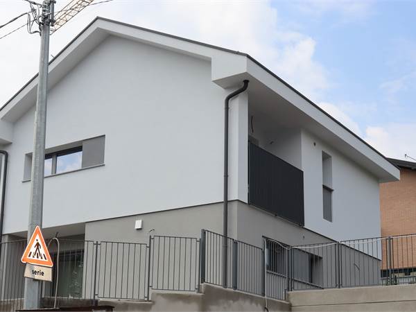 3 locali in vendita a Olgiate Comasco