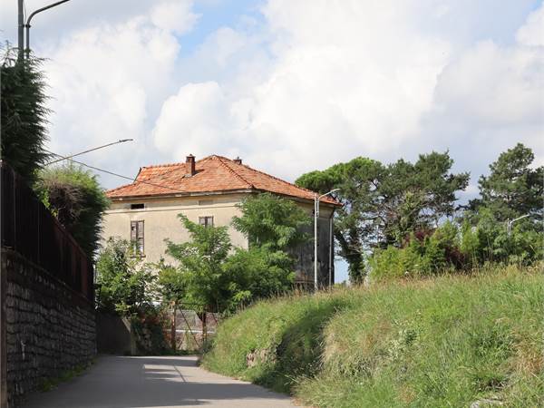 Villa in vendita a Como